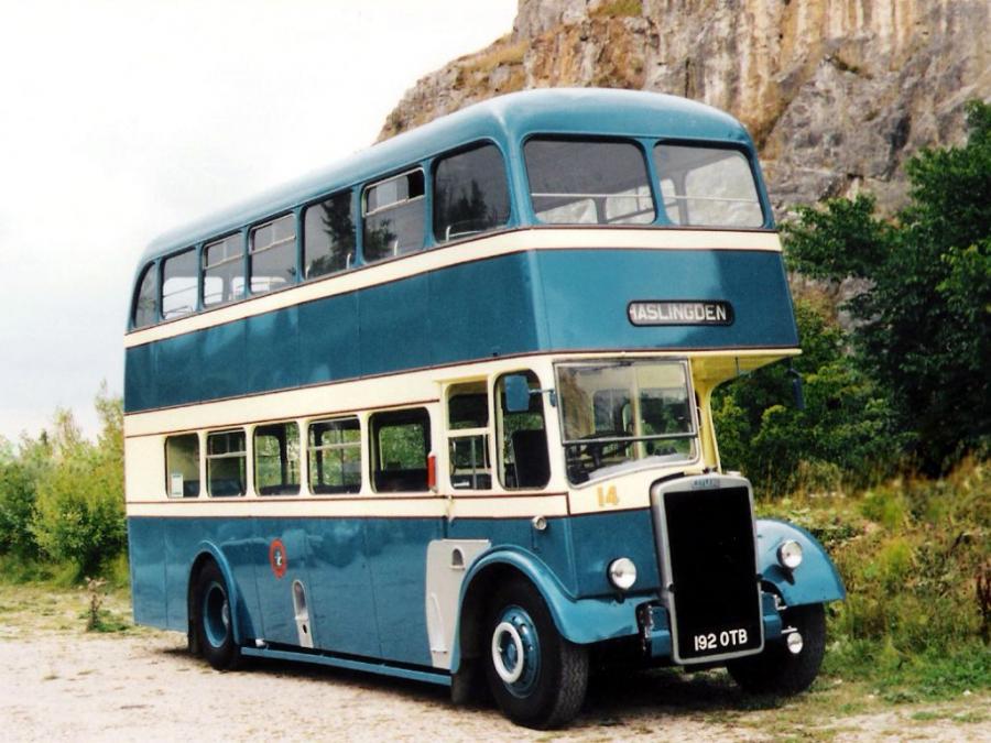  Leyland Titan PD2/40 East Lancs (H31/28R) 1960 года  (фото 2 из 2)